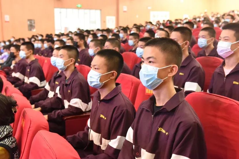 https://mmbiz.qpic.cn/mmbiz_jpg/9Bib8IlSLc02O1CuZ1Xus8iccgtMNYlMz7VSxicq30znvayOAF4E3DE0hUWCl7QMCwIwemdCerribTNBJD6rohuWTA/640?wx_fmt=jpeg&wxfrom=5&wx_lazy=1&wx_co=1
