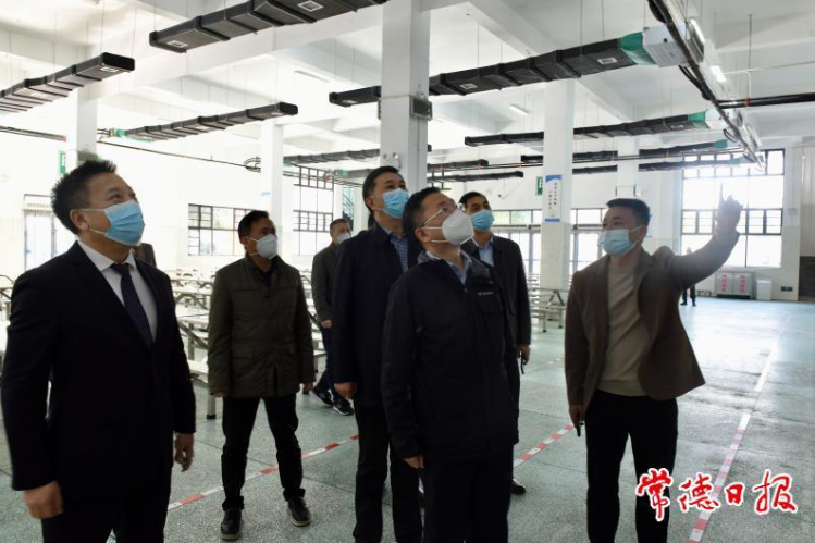 https://mmbiz.qpic.cn/mmbiz_png/AmrEqmf1ISTUZ778UoQibCD785mXB69TDhQhmSxpuxxCpibVbNYMyviaW2vNiahMQ8JAPGrqIzmib3KdSWFSo9pnssA/640?wx_fmt=png&wxfrom=5&wx_lazy=1&wx_co=1